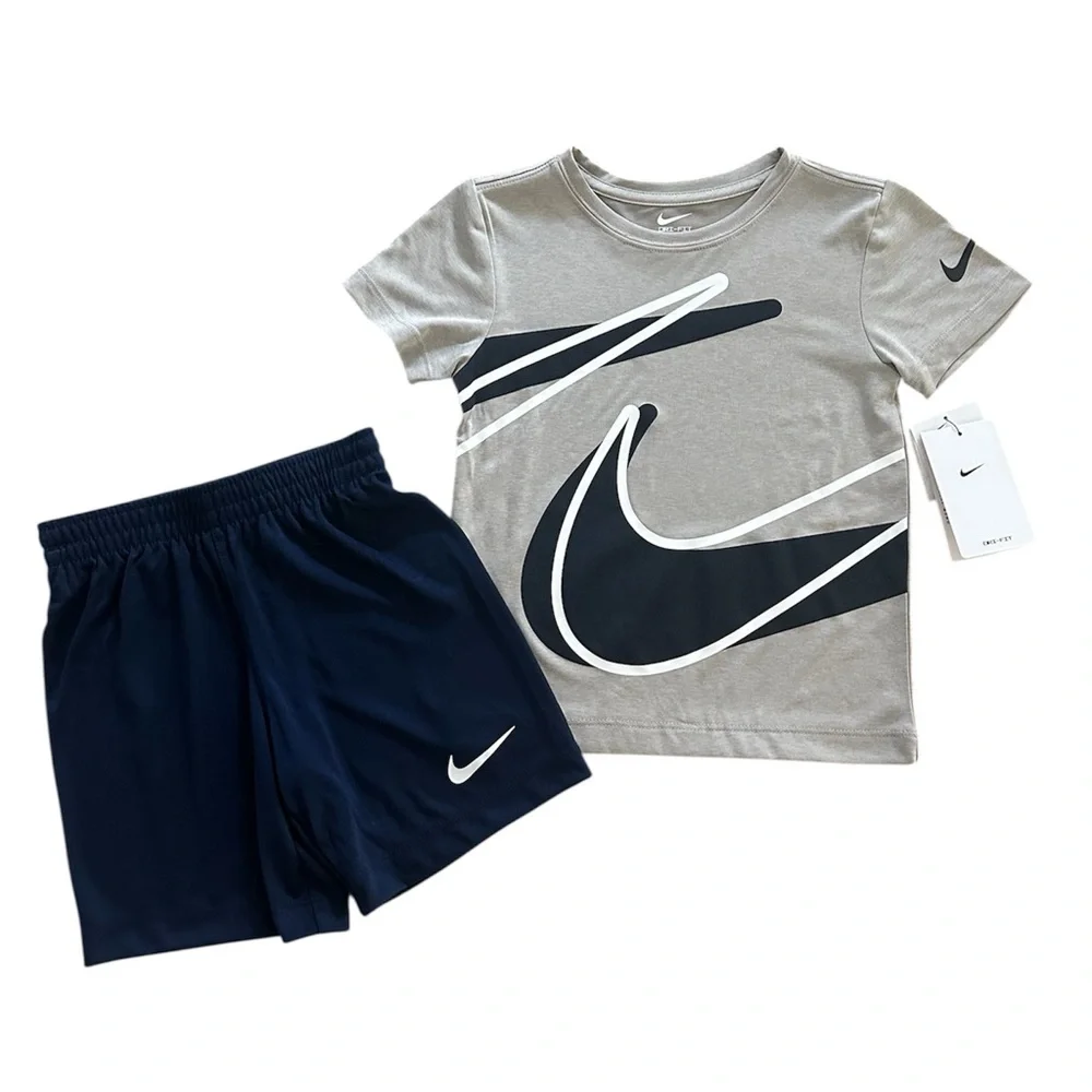 Nike Boys 2PC Dri-FIT Athletic Set Size 4 Gray Swoosh Shirt Navy Shorts NWT